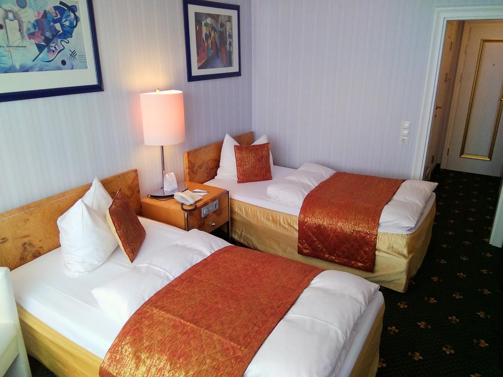 Alexa Hotel Goehren  Extérieur photo